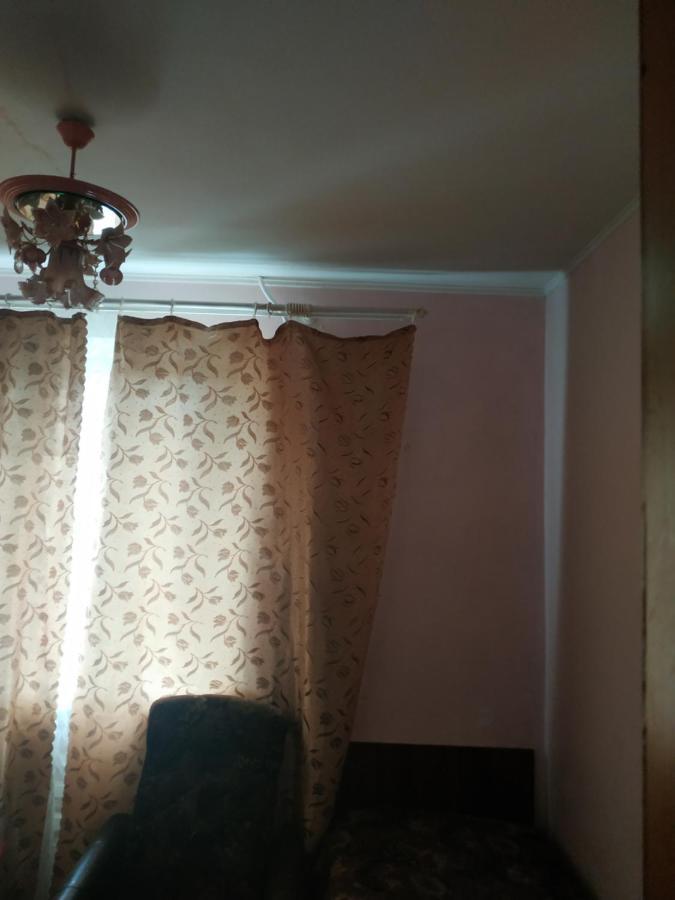 Flats Appartement Izyum Buitenkant foto